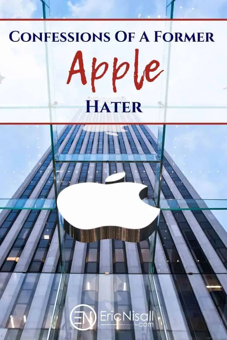 Apple store logo on 5th Ave in NYC, New York